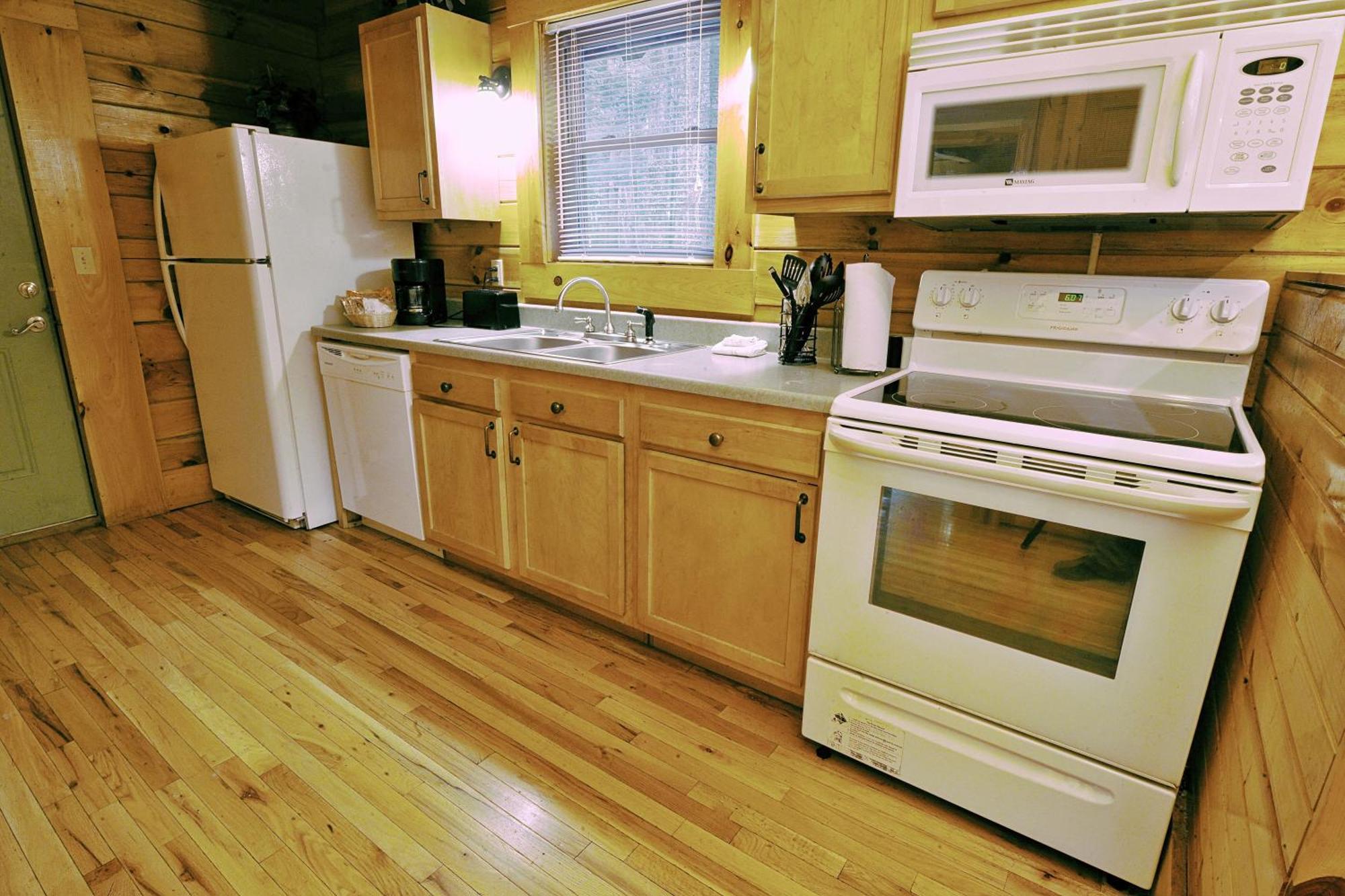 The Cabins At Pine Haven - Beckley Beaver Екстер'єр фото